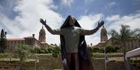 Estátua inaugurada um dia após o enterro de Nelson Mandela  Foto: AP