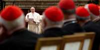 <p>Papa Francisco falou pela primeira vez à Cúria Romana neste sábado</p><p> </p>  Foto: AP