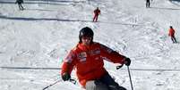 <p>Schumacher tinha uma câmera acoplada em seu capacete enquanto esquiava</p>  Foto: Stringer / Reuters