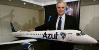 <p>O anúncio do da tarifa-teto realizado ontem pelo presidente da Azul, David Neeleman, foi considerado pelo mercado como uma estratégia de marketing. A atitude agradou ao governo</p>  Foto: Paulo Whitaker / Reuters