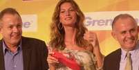 <p>Gisele Bündchen e Alexandre Grendene, o novo bilionário brasileiro</p>  Foto: Divulgação