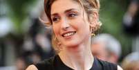 Julie Gayet, 41 anos, apontada pela revista Closer como amante do presidente francês  Foto: AFP