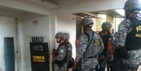 <p>Agentes da Força Nacional contêm rebelião no Complexo Penitenciário de Pedrinhas</p>  Foto: Janaina Garcia / Terra