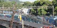 <p>Trem que descarrilou no Rio de Janeiro em 22 de janeiro</p>  Foto: Ale Silva / Futura Press