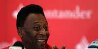 Pel&eacute; participou de um evento promovido por um banco na Col&ocirc;mbia, nesta quarta-feira  Foto: EFE