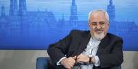 <p>Ministro das Relações Exteriores do Irã durante conferência anual sobre segurança em Munique. Acordo sobre o programa nuclear é viável</p>  Foto: Lukas Barth / Reuters