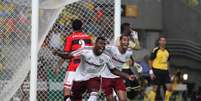 <p>Fluminense teve vit&oacute;ria mai&uacute;scula contra Flamengo</p>  Foto: Fernando Cazaes / Photocamera