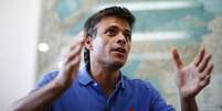 <p>Leopoldo López teve prisão decretada depois das manifestações da última quarta-feira, em Caracas</p>  Foto: Reuters