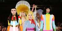 Desfile de Pam Hogg no Fashion Scout, durante a semana de moda de Londres  Foto: Getty Images 