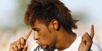 Neymar, mais uma vez, voltou a centralizar atenções no Santos  Foto: Terra