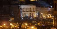 Vista geral da Praça da Independência, principal local dos protestos em Kiev  Foto: Reuters