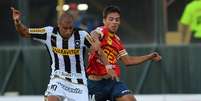 <p>Jorge Wagner est&aacute; de sa&iacute;da do Botafogo</p>  Foto: AFP