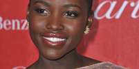 Primeira mulher do México a ser indicada ao Oscar, Lupita Nyongo vem arrebatando o coração do mundo com a beleza de sua pele macia e brilhante   Foto: Shutterstock 