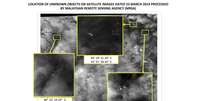 <p>Imagens de satélite, divulgadas pelo governo da Malásia, mostra possíveis destroços do Boeing que realizou o vôo MH370</p>  Foto: Reuters