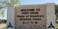 Principal entrada de Fort Hood, onde tiroteio aconteceu nesta quarta-feira matando uma pessoa e ferindo, pelo menos, 15  Foto: Reuters