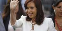 <p>Em rede nacional de rádio e de televisão, na terça-feira, dois dias antes da greve, e em uma série de tuítes na quarta-feira, a presidente, Cristina Kirchner, destacou realizações de seu governo</p>  Foto: Reuters