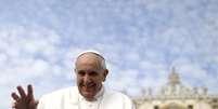 <p>O papa Francisco condenou em várias ocasiões o tráfico humano, classificado por ele como "escravidão moderna" </p>  Foto: Reuters