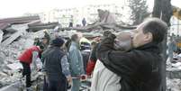 <p>O terremoto que atingiu Áquina, há 5 anos, matou 309 pessoas</p>  Foto: AP