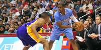 Chris Paul liderou Clippers a terceira vit&oacute;ria seguida contra rivais de Los Angeles  Foto: Reuters