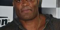 <p>O lutador de MMA Anderson Silva conferiu o SPFW na terça-feira (1)</p>  Foto: Anderson Borde / AgNews