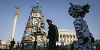 Vista da Praça da Independência, em Kiev. Os líderes financeiros mundiais devem discutir os possíveis riscos à economia europeia devido à crise na Ucrânia, mas não há planos de mencionar o tema no documento final da reunião em Washington, disseram duas fontes do G20. 7/04/2014.  Foto: Valentyn Ogirenko / Reuters