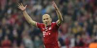 Robben teve atuação decisiva na partida, dando passe para o segundo gol e marcando o terceiro  Foto: AP