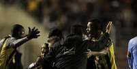 The Strongest precisava de uma vitória simples para avançar à próxima fase e eliminar o Atlético-PR  Foto: Reuters
