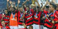 <p>Gol nos acréscimos garantiu título de campeão carioca ao Flamengo</p>  Foto: Daniel Ramalho / Terra