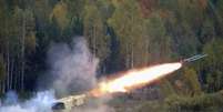 Um míssil russo "TOS-1 Buratino" e lançador de foguetes durante a "Rússia armamento Expo 2013", exposição internacional de armas, equipamento militar e munição (arquivo)  Foto: International Business Times / Reprodução