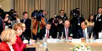 <p>Representantes da União Europeia, Estados Unidos e Rússia estão reunidos em Genebra para discutir a crise na Ucrânia</p>  Foto: Reuters