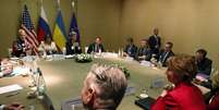<p>Em reunião em Genebra, líderes chegaram a uma série de acordos para conter a crise na Ucrânia</p>  Foto: Reuters