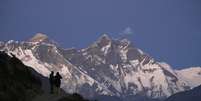 <p>Acidente foi o pior registrado nos últimos anos no Everest</p>  Foto: Reuters
