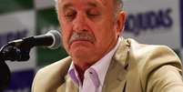<p>T&eacute;cnico disse que grupo de jogadores n&atilde;o pode ser influenciado negativamente</p>  Foto: Djalma Vass&atilde;o / Gazeta Press