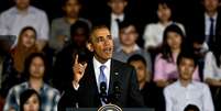 <p>Presidente dos EUA, Barack Obama, discursa à líderes estudantis, durante uma visita à Universidade da Malásia, em Kuala Lumpur, neste domingo, 27 de abril</p>  Foto: Reuters