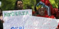<p>Manifestantes realizaram uma passeata em apoio às meninas sequestradas pela Boko Haram</p>  Foto: Reuters