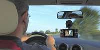 Câmeras nos carros ficaram famosas internacionalmente com vídeos de acidentes bizarros  Foto: Reprodução