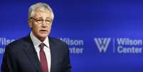 <p>Segundo o secretário de Defesa americano, Chuck Hagel, será muito difícil encontrar as jovens raptadas pelo Boko Haram por causa da extensão do território nigeriano</p>  Foto: Reuters