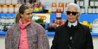 <p>Karl Lagerfeld detesta cirurgias pl&aacute;sticas para esconder o envelhecimento&nbsp;e prefere companhias jovens, como a modelo e queridinha Cara Delevingne (foto)</p>  Foto: Getty Images 