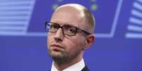 <p>Primeiro-ministro da Ucrânia, Arseniy Yatsenyuk (foto), apoiou negociações internacionais na tentativa de solucionar a crise no país</p>  Foto: Reuters