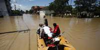 <p>Inundações afetaram mais de 1,6 milhão de pessoas e deixaram pelo menos 50 mortos.</p>  Foto: Reuters