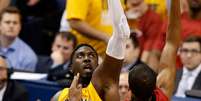 Pacers ganharam todos os jogos em que Hibbert fez ao menos 10 pontos nos playoffs  Foto: AFP