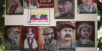 <p>Pinturas&nbsp;dos fundadores do grupo guerrilheiro da Col&ocirc;mbia, as Farc, s&atilde;o vistas durante uma entrevista coletiva, em Havana, nesta ter&ccedil;a-feira, 27 de maio. A principal guerrilha da Col&ocirc;mbia comemora seu 50&ordm; anivers&aacute;rio hoje</p>  Foto: Reuters