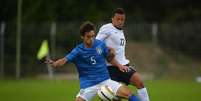 Atuação de Rodrigo Caio na vitória por 2 a 1 sobre a Inglaterra chamou atenção da imprensa britânica  Foto: Getty Images 