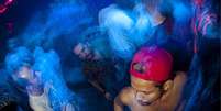 <p>Entre as drogas mais usadas nas festas "chem-sex", estão a metanfetamina, o ecstasy líquido e a mefedrona</p>  Foto: The Guardian / Reprodução