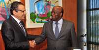 Presidente da Câmara dos Deputados, Henrique Eduardo Alves, recebe o presidente do STF, Joaquim Barbosa   Foto: Rodolfo Stuckert / Agência Câmara