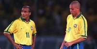 Atuais desafetos, Romário e Ronaldo foram companheiros de Seleção Brasileira  Foto: Getty Images 