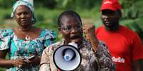 <p> A ex-ministra de Educação Oby Ezekwesili discursa em sessão da campanha # BringBackOurGirls no parque Maitama, em Abuja, em 30 de maio</p>  Foto: Reuters