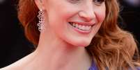 Os olhos esfumados de Jessica Chastain sugerem sensualidade sutil  Foto: Getty Images