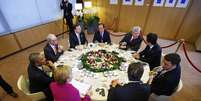 <p>Líderes do V7 participam de reunião na sede do Conselho Europeu de Bruxelas, em 4 de junho</p>  Foto: Reuters
