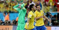 Neymar comemora seu segundo gol na partida, na virada do Brasil sobre a Croácia  Foto: Ricardo Matsukawa / Terra